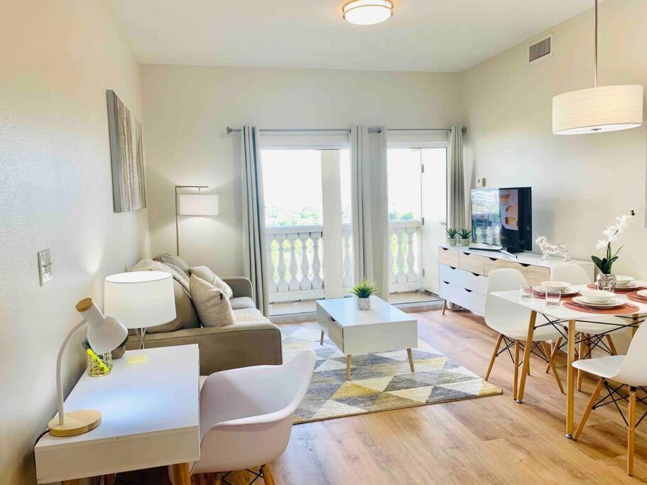 אורלנדו Walking Distance From Universal One Bedroom Resort מראה חיצוני תמונה