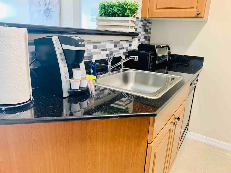 אורלנדו Walking Distance From Universal One Bedroom Resort מראה חיצוני תמונה